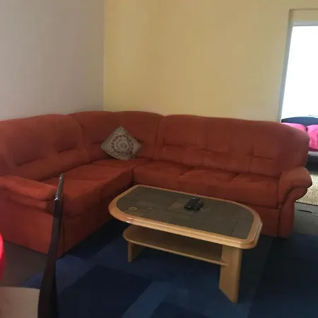 Apartmán 4 *